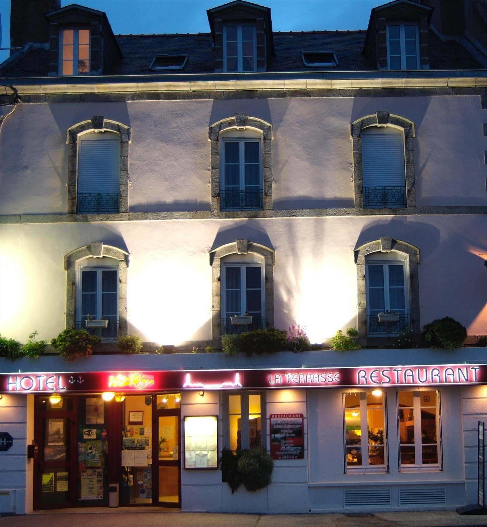 Cit'Hotel Du Port Rhu Douarnenez Exterior foto